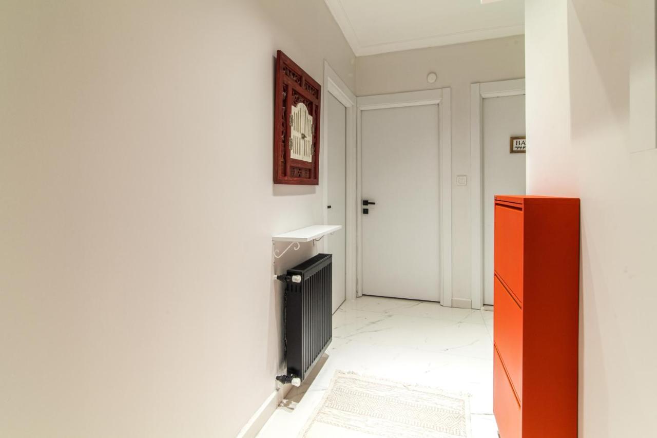Furnished Flat W Balcony Near Metro In Kartal Provincia di Istanbul