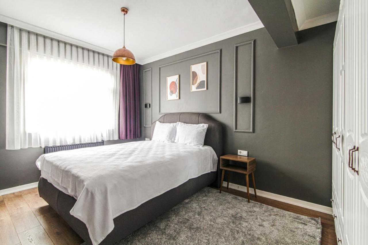 Daire Furnished Flat W Balcony Near Metro In Kartal *